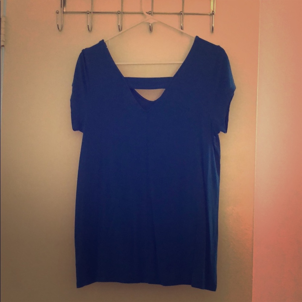 Blue short sleeve top